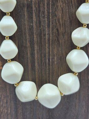 Signed Avon 1986 Modern Art Necklace Abstract Cream Beads Single Strand Fashion